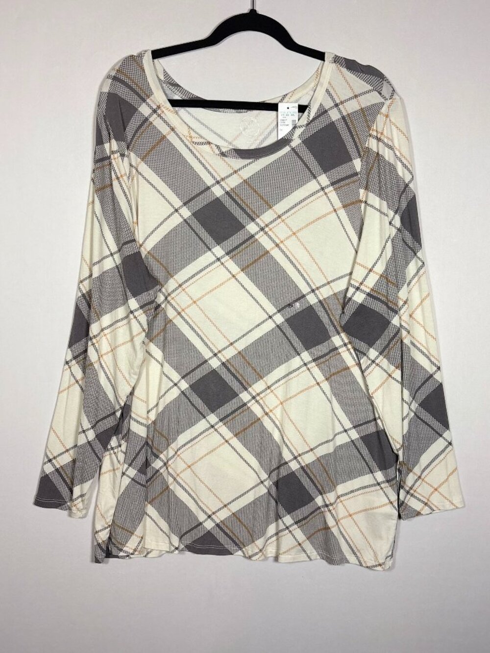 NWT Maurices 24/7 Flawless Gray Plaid Long Sleeve Tee Size 2X